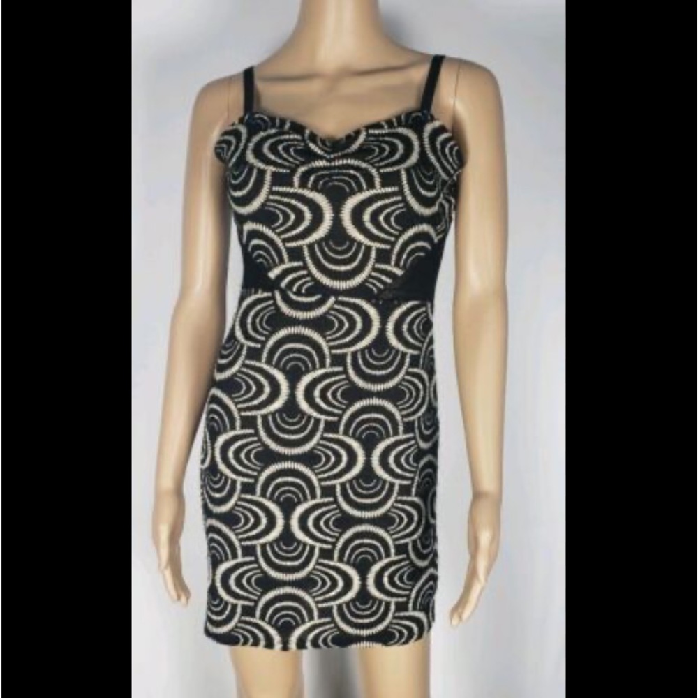 Free People  Bodycon Lace dress size L runs small